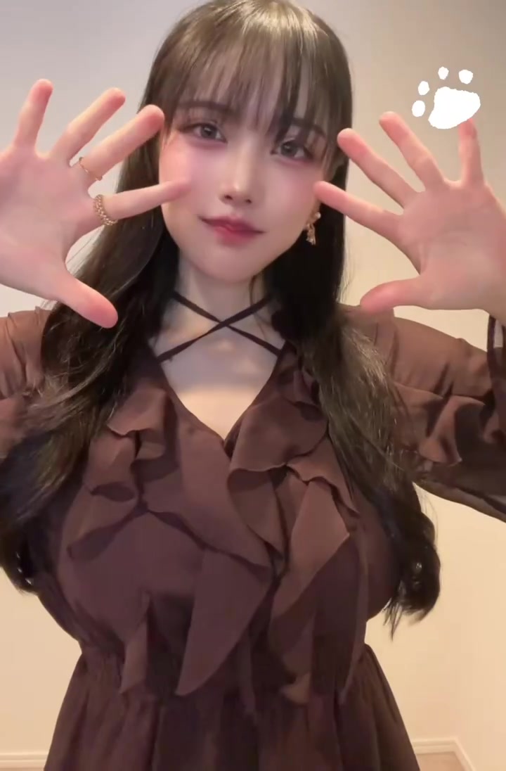 小川あさひ ブラウンフリル