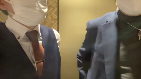 応募の電話と、人への接し方の映像